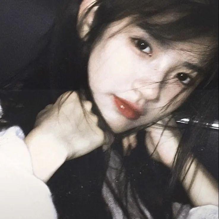 在凡妲的小房间里